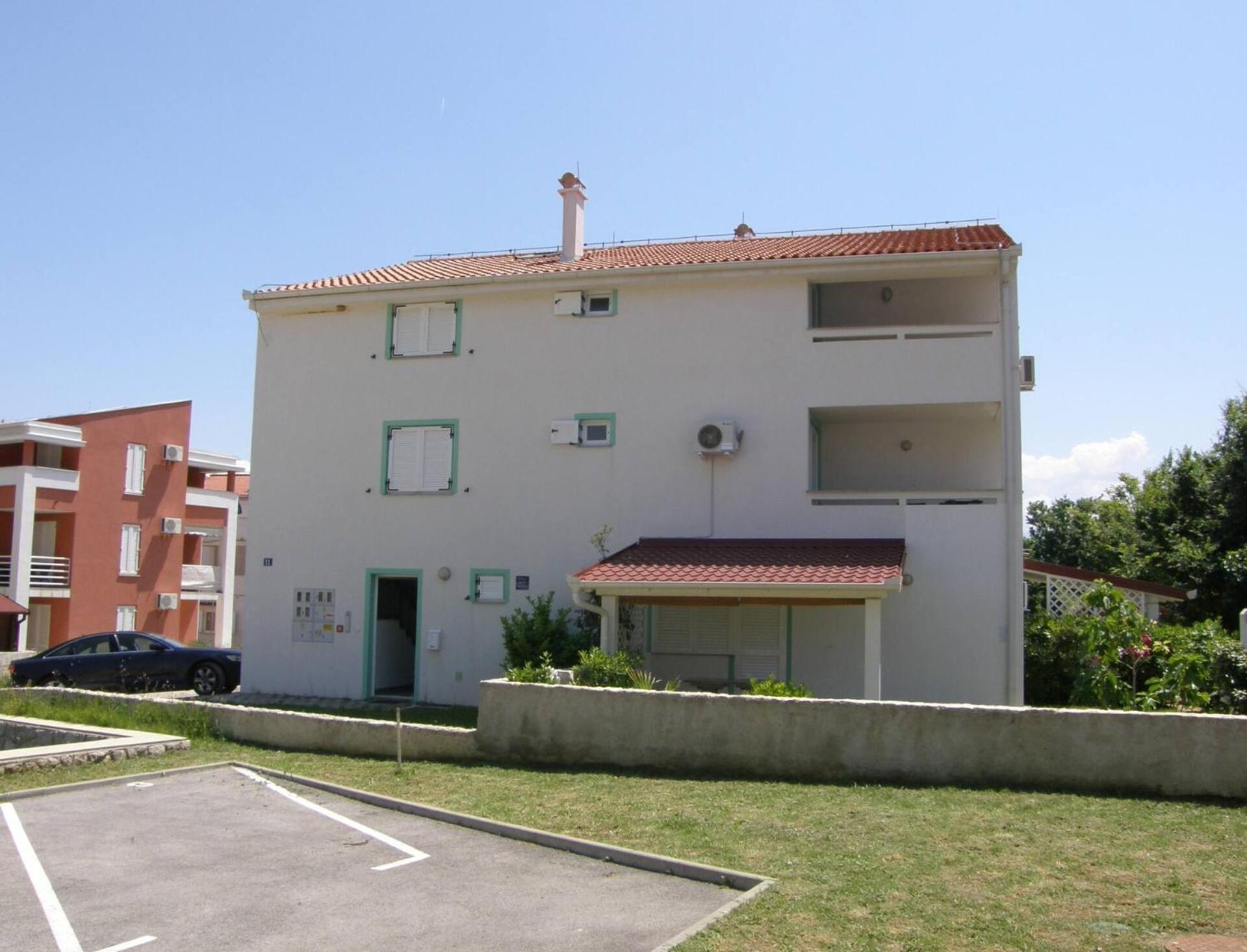 Apartments Knezevic Baska  Luaran gambar