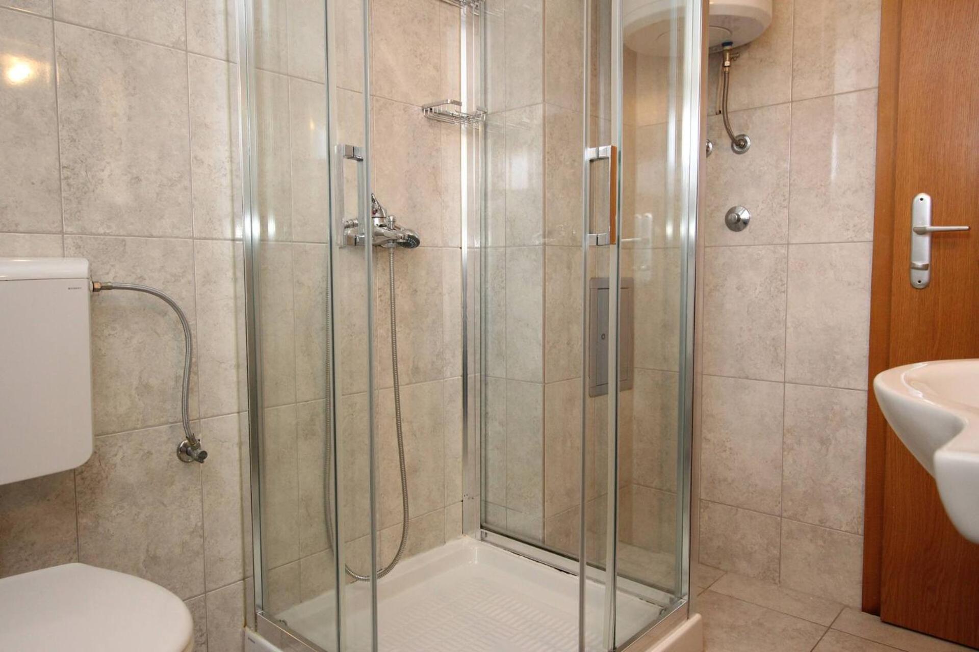 Apartments Knezevic Baska  Luaran gambar