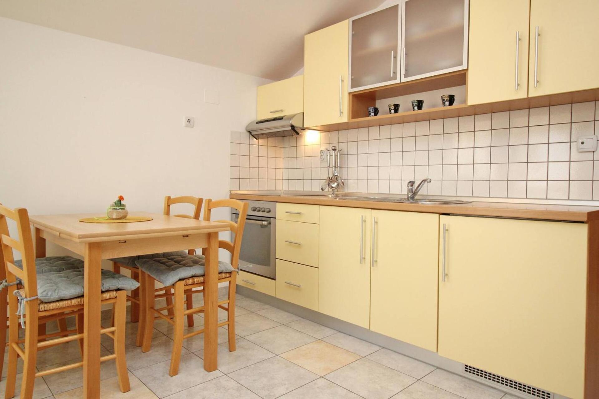 Apartments Knezevic Baska  Luaran gambar