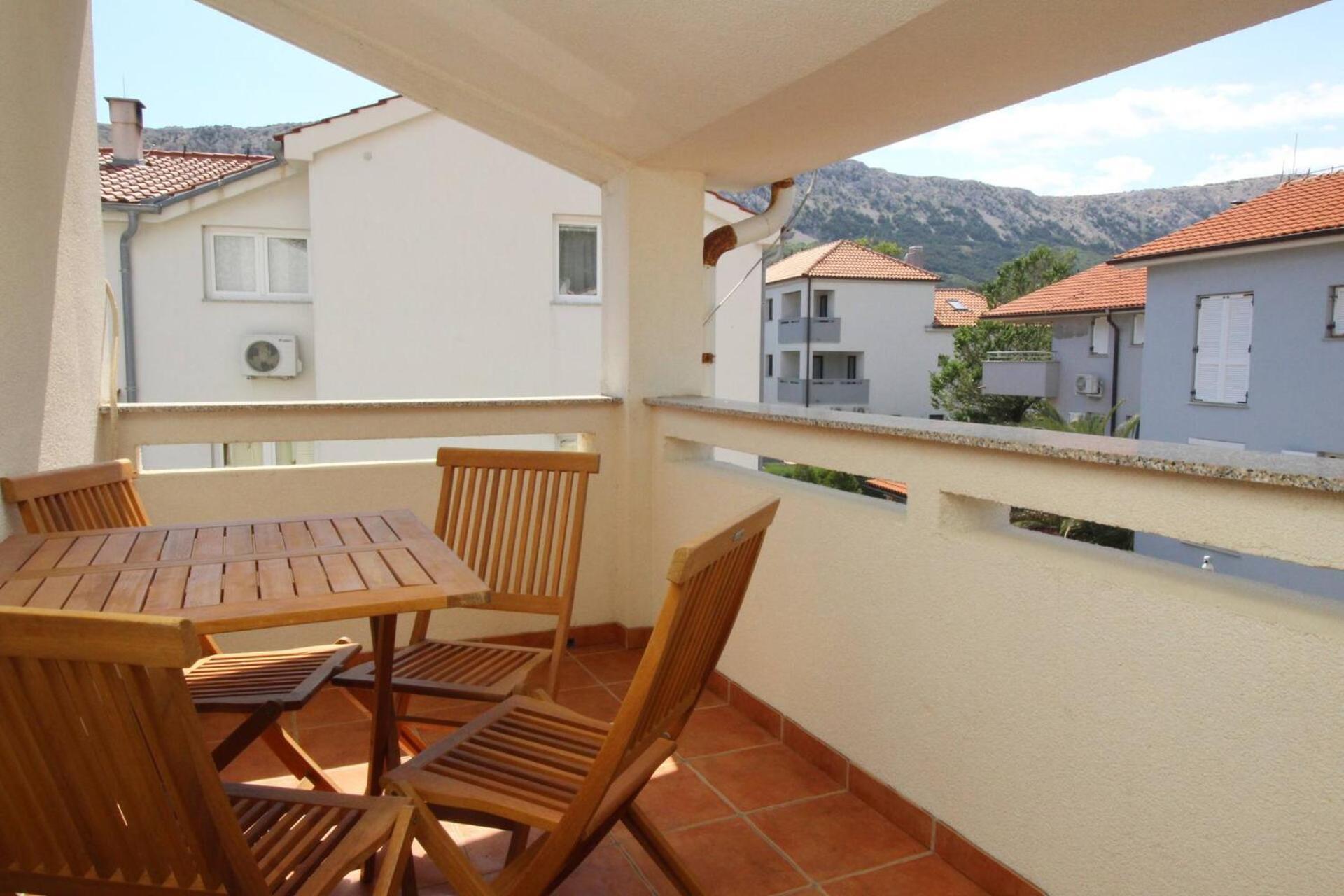Apartments Knezevic Baska  Luaran gambar
